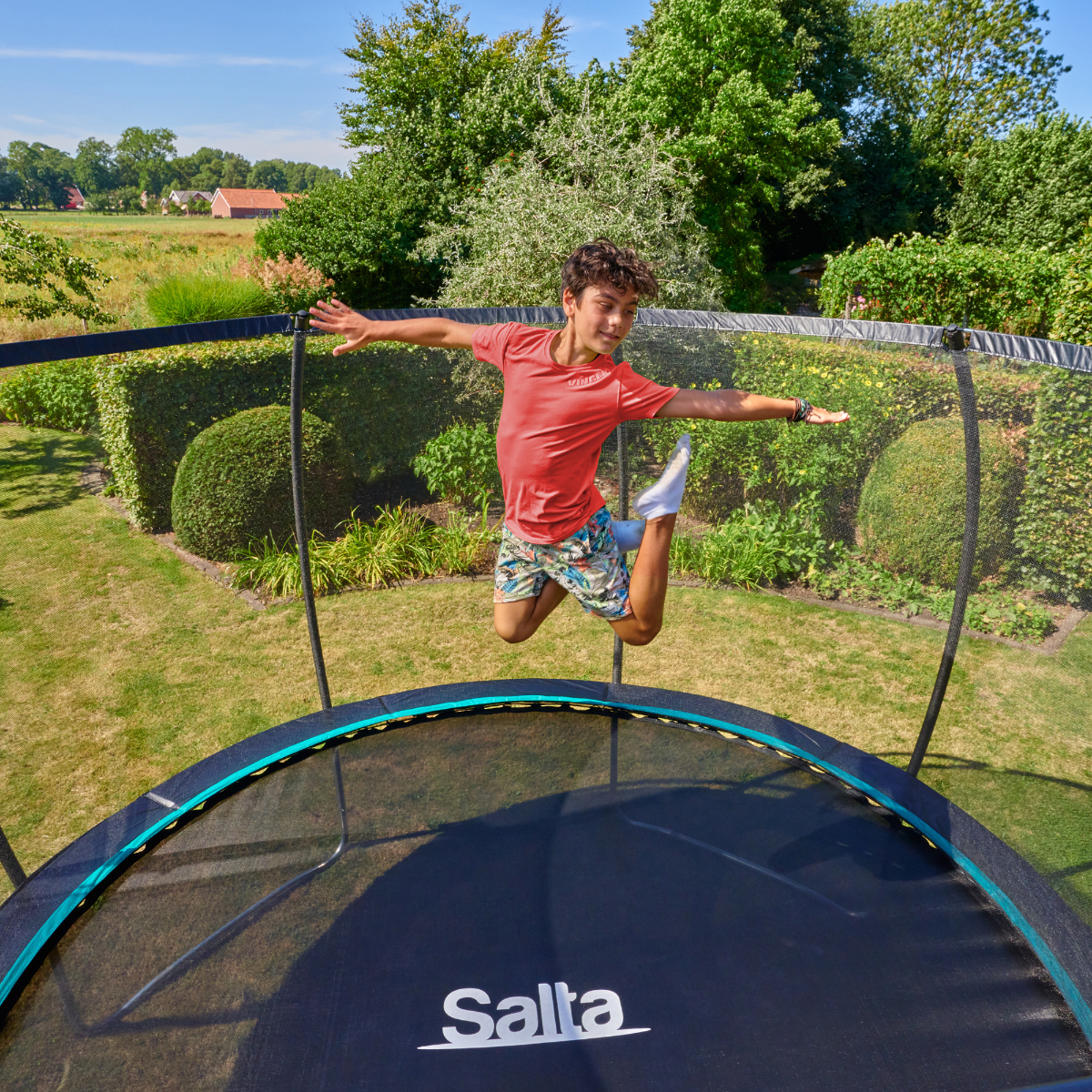 8ft 2" Salta Cosmos Round Trampoline with Enclosure