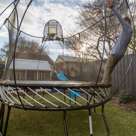 8ft Round Springfree Compact Round Trampoline R54