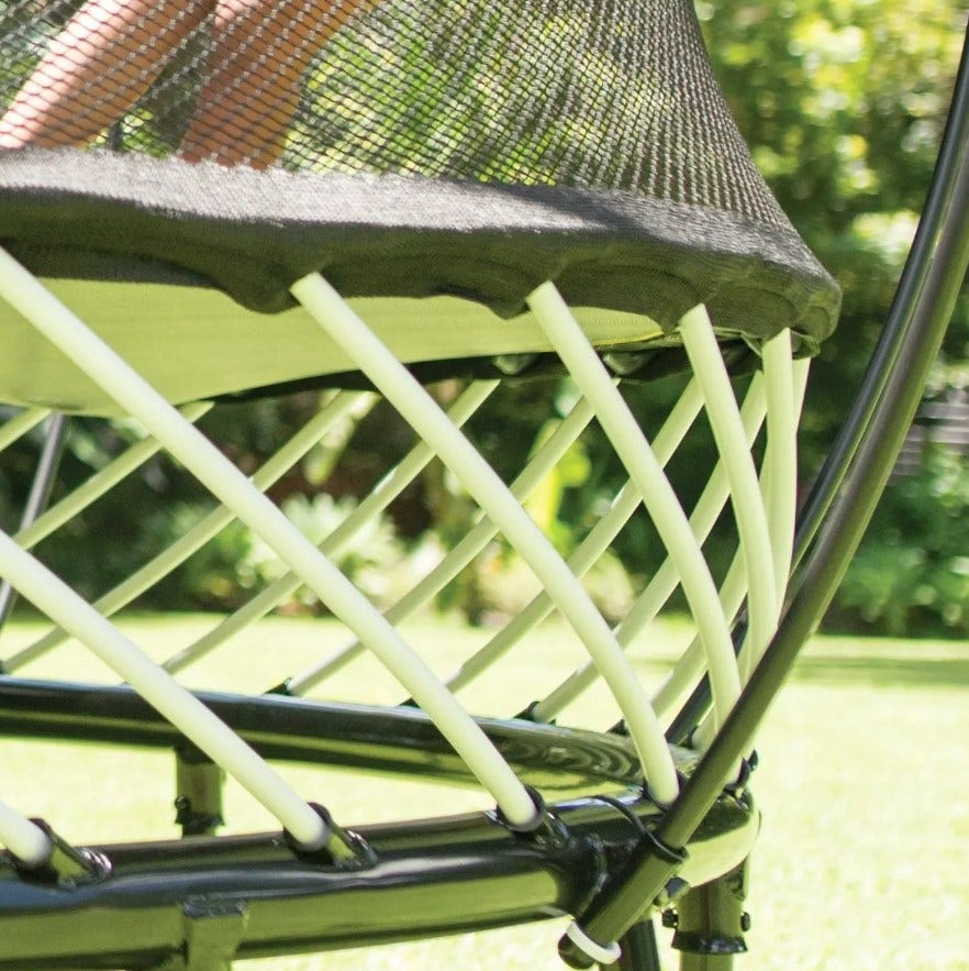 19ft x 12ft Springfree Jumbo Oval Trampoline