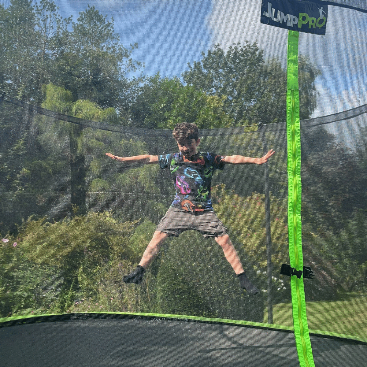 10ft JumpPRO™ Xplore Green Round Trampoline with Enclosure